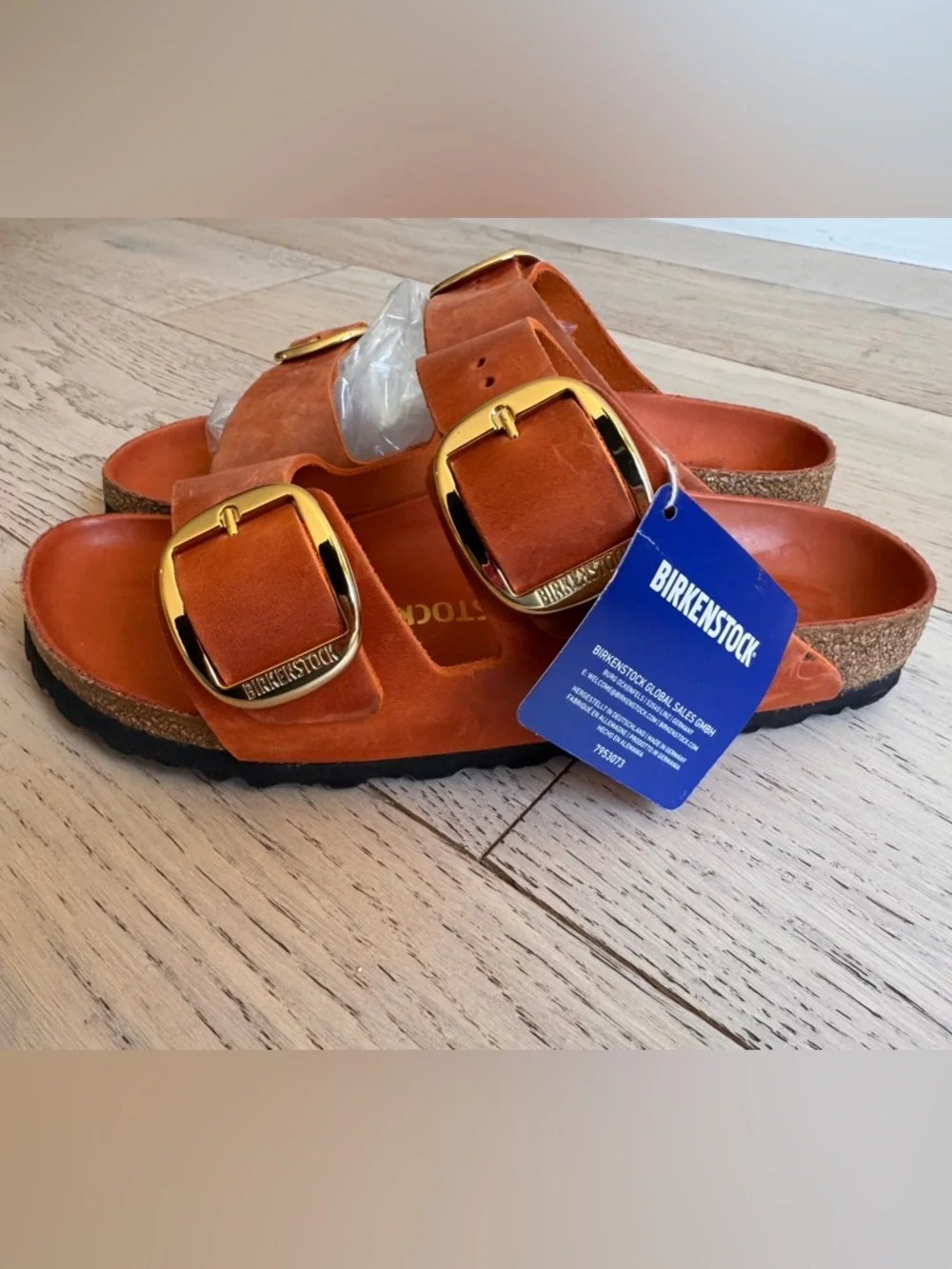 Birkenstock Arizona Big Buckle Two-Strap Sandals in Burnt Orange and Gold Sz: 39 - Picture 3 of 9